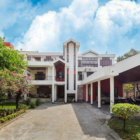 Exotic Villa Homestay Guwahati Bagian luar foto