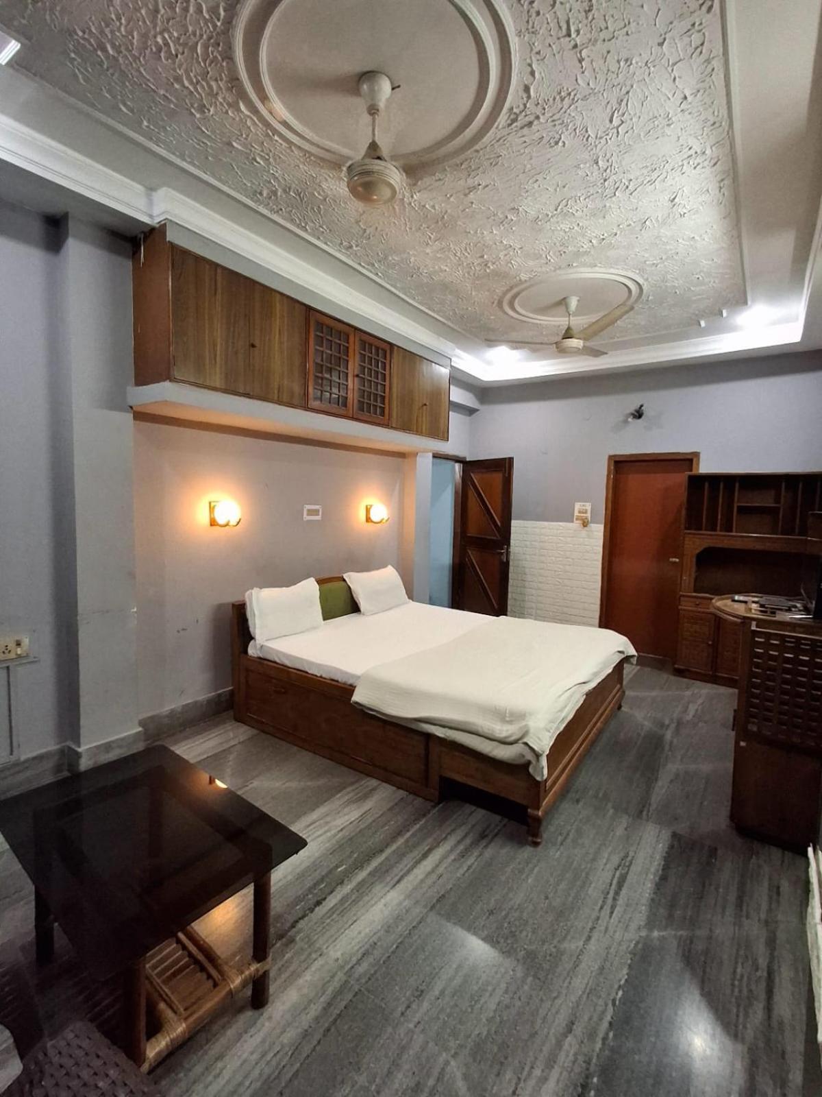 Exotic Villa Homestay Guwahati Bagian luar foto