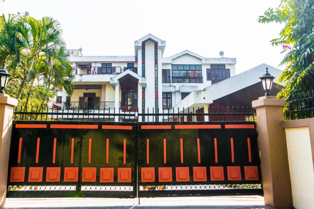 Exotic Villa Homestay Guwahati Bagian luar foto