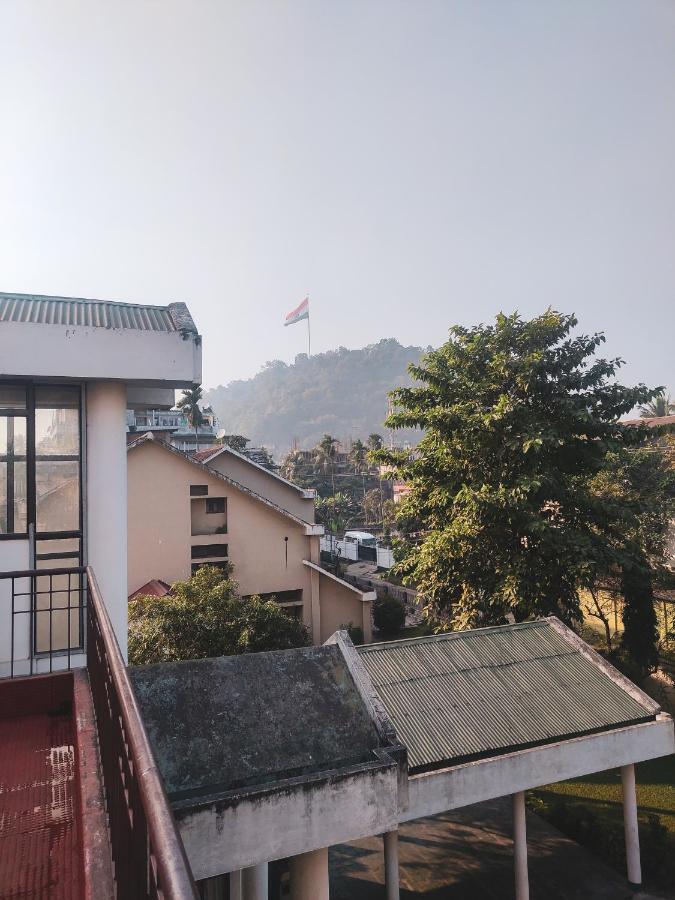 Exotic Villa Homestay Guwahati Bagian luar foto