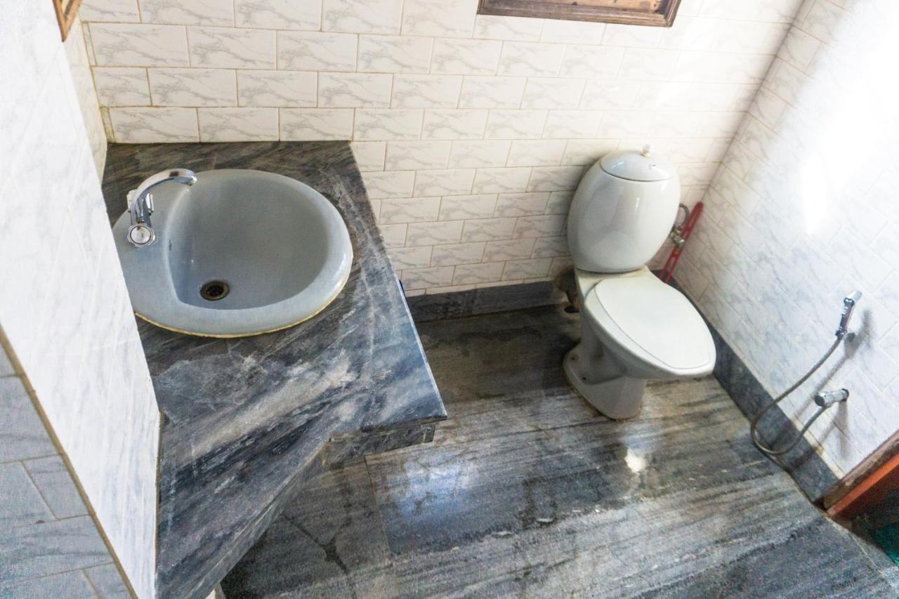 Exotic Villa Homestay Guwahati Bagian luar foto